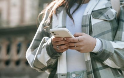 Londra, bloccata una campagna di smishing che usava un’antenna homemade per inviare centinaia di messaggi
