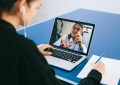 Proteggersi dai deepfake usando tecniche di riconoscimento facciale