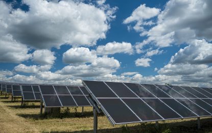 Trovati dispositivi non autorizzati negli inverter solari cinesi